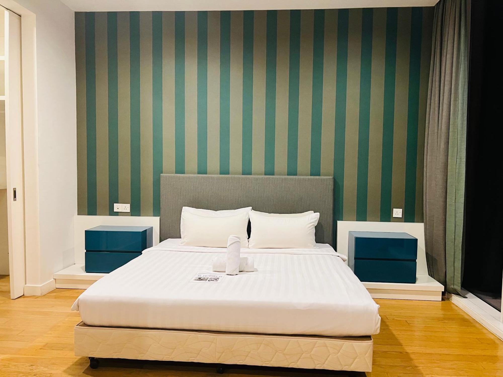 De Sky Platinum Suites Klcc Куала Лумпур Екстериор снимка